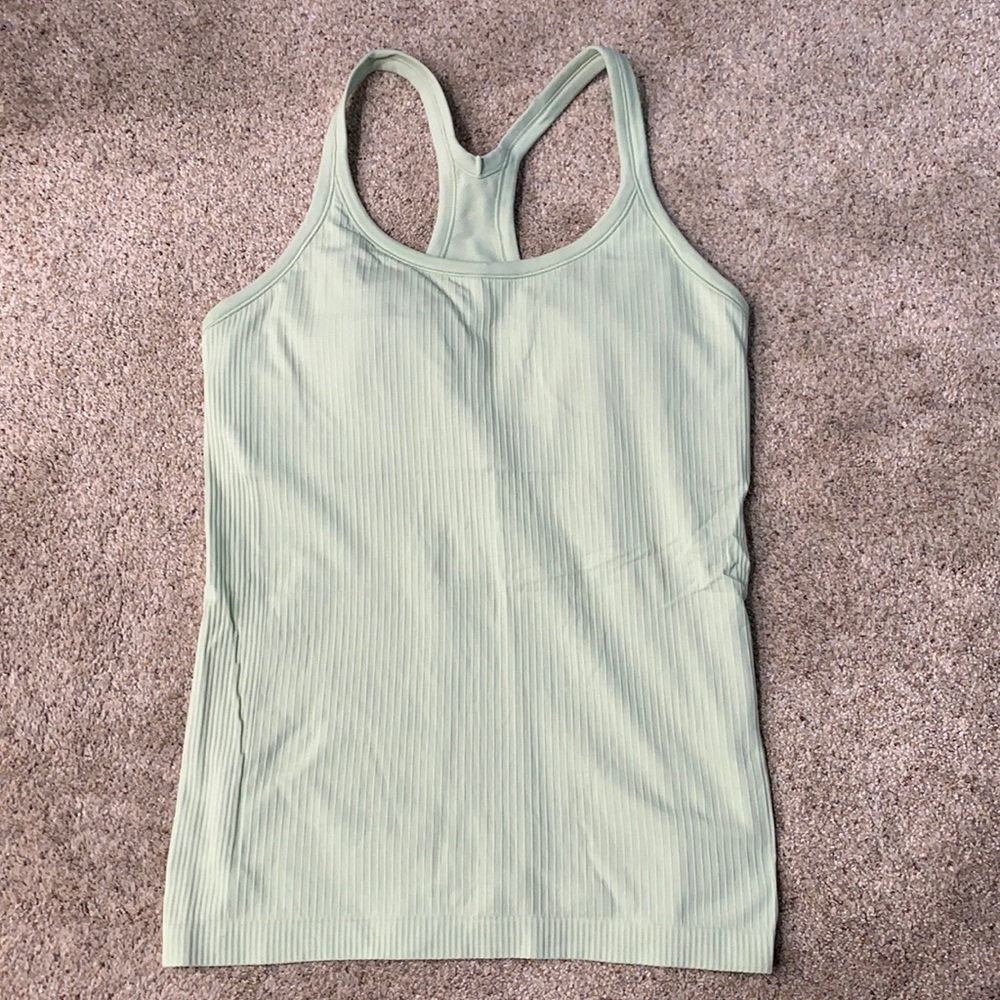 Lululemon Ebb to Street tank